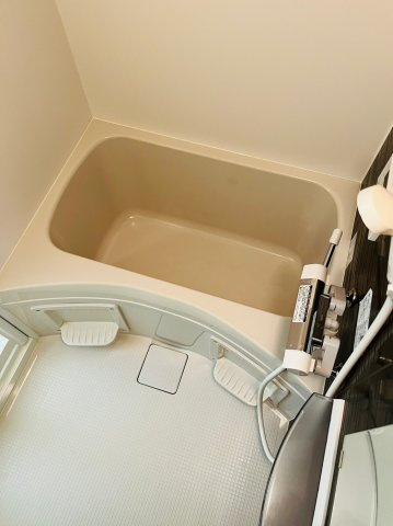 仲介手数料0！！Pre cher 浄心の浴室