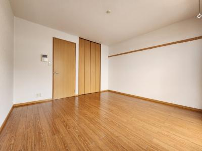 ドマーニ壬生の子供部屋|洋室