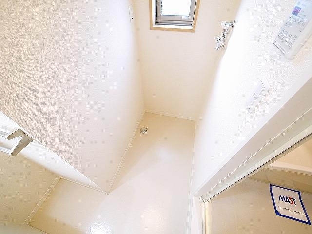 ココ・マールの設備|室内に洗濯機置き場があります