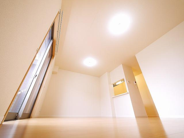 ココ・マールの寝室|使い勝手のいい寝室です