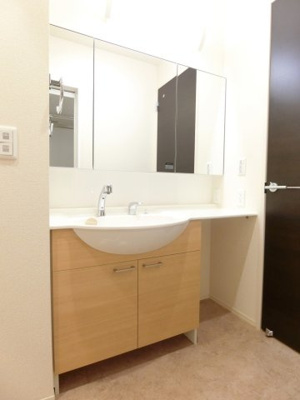 【洗面所】 | エストリヴィエール