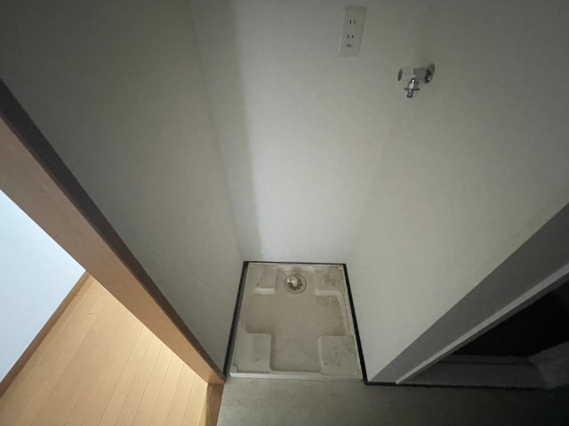 ローズパーク参番館の玄関|＊他号室参考写真