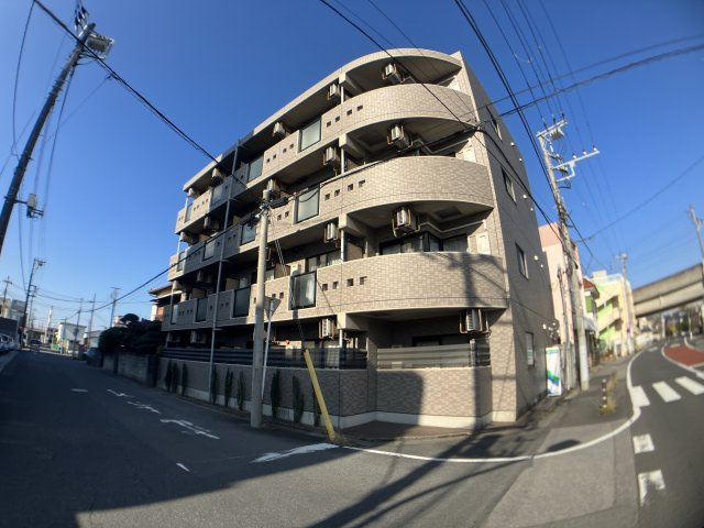 ローズパーク参番館の外観