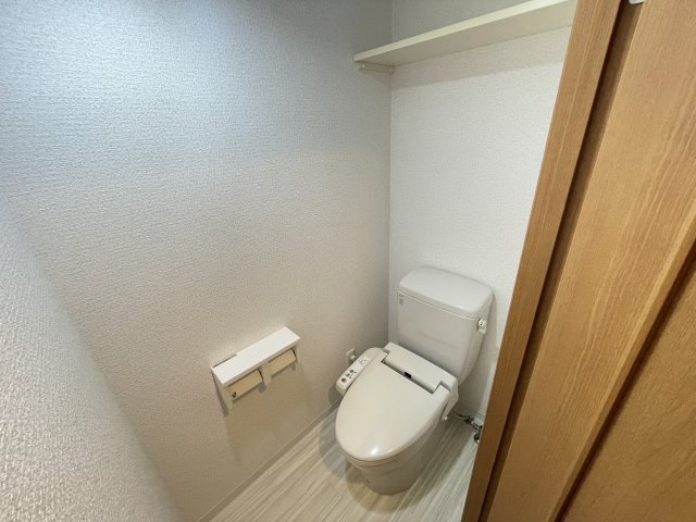 ローズパーク参番館のトイレ|ウォシュレット付き
