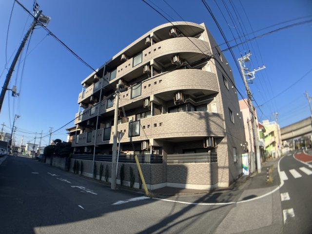 ローズパーク参番館の外観