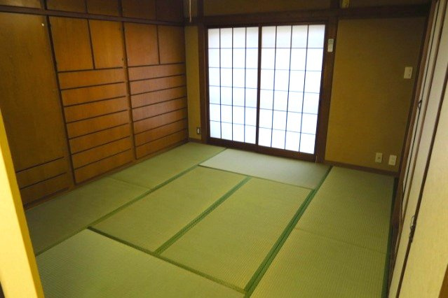 タウンハイツ昭和の和室