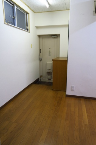 タウンハイツ昭和の玄関