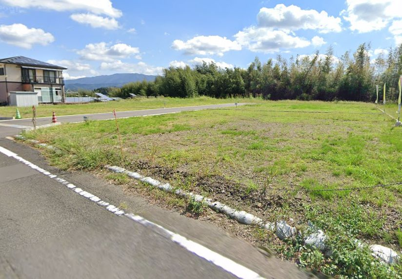 北諸県郡三股町大字餅原の売地の外観