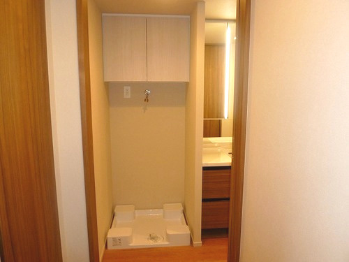 熊本市西区春日３丁目の賃貸マンションの洗面所