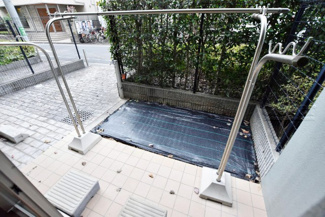 【展望】 | 物件のお問い合わせは、 ０１２０－７００－９６８までお気軽にどうぞ！
バルコニーと専用庭　眺望