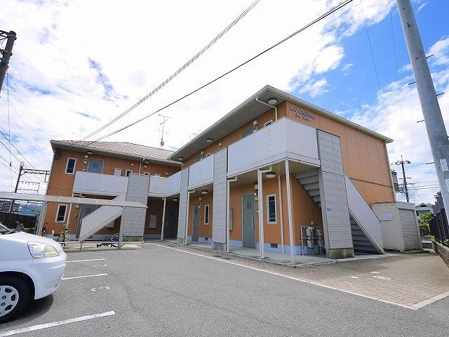 ルイ　シャトーの外観|外観は落ち着いています