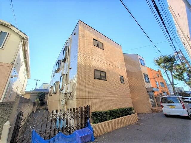 apartment 菊野台１丁目