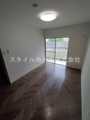 【寝室】 | フィオーレコリーナ