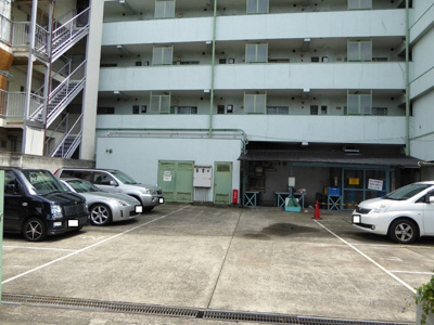 ★敷地内駐車場★（空き状況・使用料等詳細はご確認下さい）