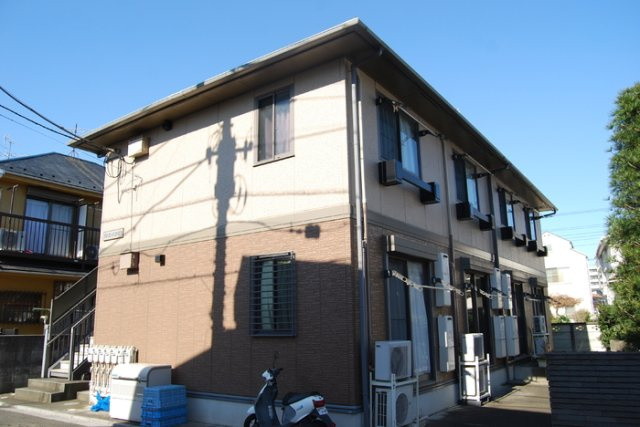 クレセントひばりの外観