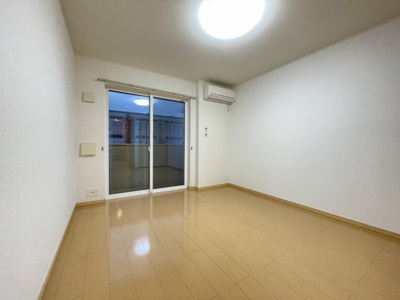 【洋室】 | ブレス・ソーレ