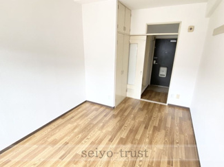 【居間・リビング】 | ヤスダ第2ビル | ★