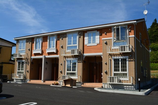 ラ・ペルラ下北沢