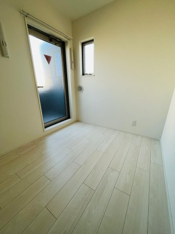 仲介手数料0！！ハーモニーテラス城東町Ⅰの居間・リビング