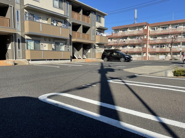 オークヒル吾妻の駐車場