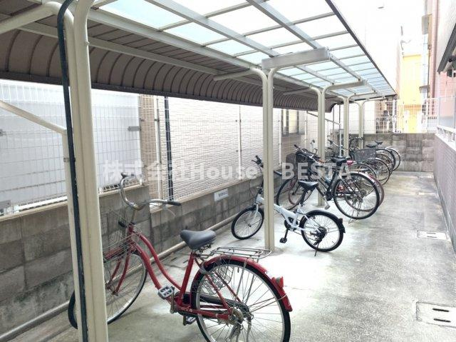 BELLTREE板宿SOUTHの駐車場