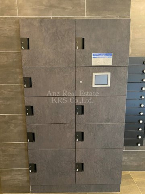 【その他共用部分】 | アール大阪グランデ | エントランスには荷物の受け取りに便利な宅配ボックス設置！