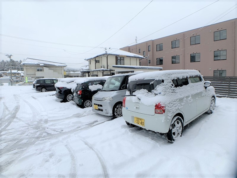 センターヒルズ北山の駐車場