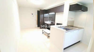 【内装】 | ほほえみ | 間取り反転タイプあり
建具の色は異なる場合がございます。