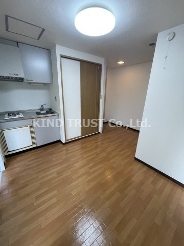 福井ビルの洋室|広々とした洋室です