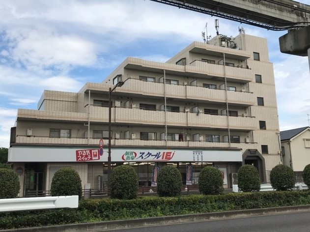 ミリオンコート玉川上水の外観
