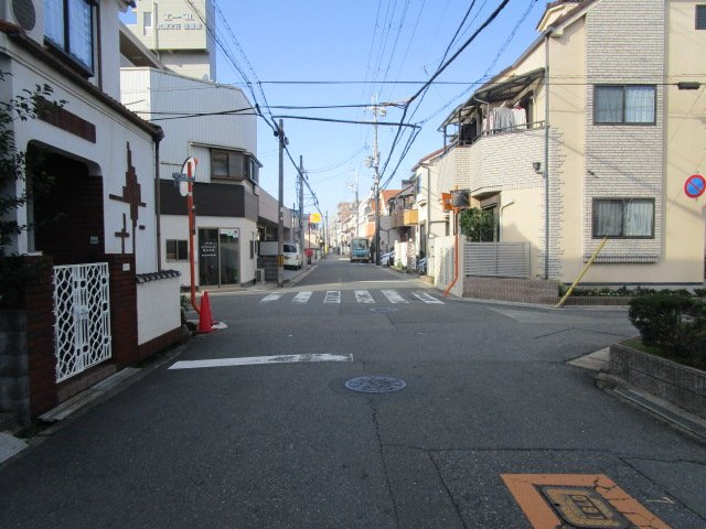 尼崎市富松町１丁目の一棟マンションの周辺