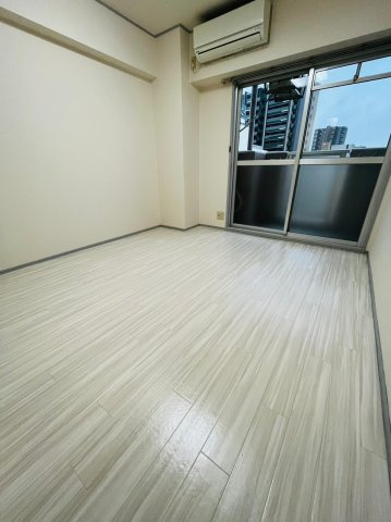 仲介手数料0！！アイワ浄心ビルの洋室