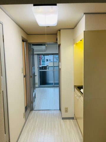 仲介手数料0！！アイワ浄心ビルの内装