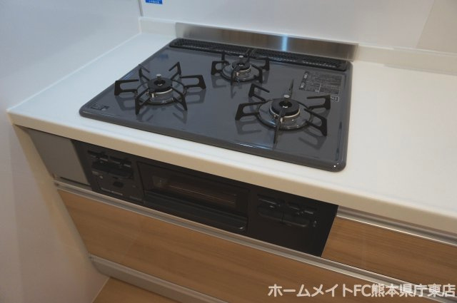 熊本市東区沼山津３丁目のアパートのキッチン