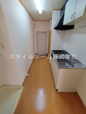 【内装】 | ミューズイン花中A