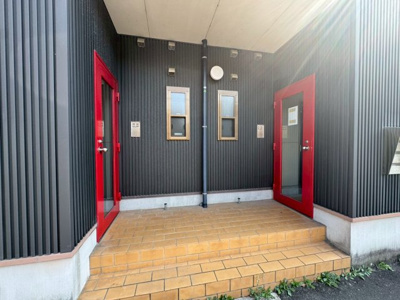 【エントランス】 | ミューズイン花中A