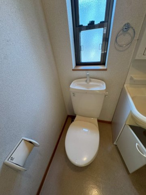 【トイレ】 | ミューズイン花中A