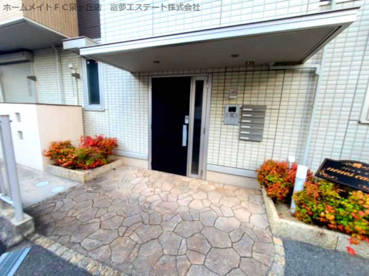 ノイエスカーサのエントランス