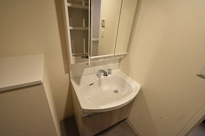 【独立洗面台】 | プレサンス塚本アクミリオン