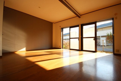 【内装】 | メゾンドールMURATA | 明るい室内です