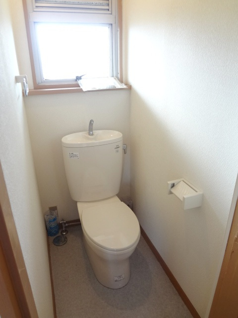 大野ビルのトイレ|コンパクトで使いやすいトイレです