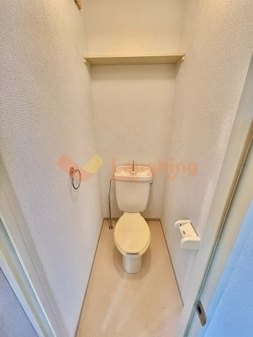 エステート津福のトイレ|ゆったりとした空間のトイレです