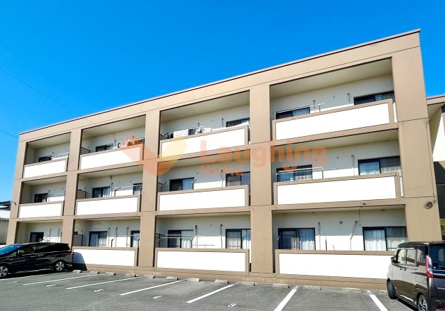 久留米市三潴町玉満の賃貸マンションの外観|外観もきれいです