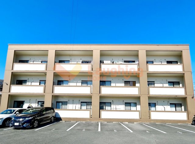 カンファート三潴の外観|おしゃれな外観です