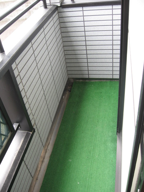 第一グリーンコーポ長門のバルコニー|お洗濯にも便利なバルコニー付き