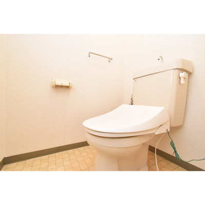 【トイレ】 | レピュート平田 | 落ち着いた色調のトイレです