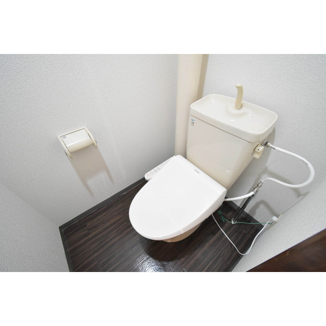 メゾン高野のトイレ|清潔感のあるトイレです