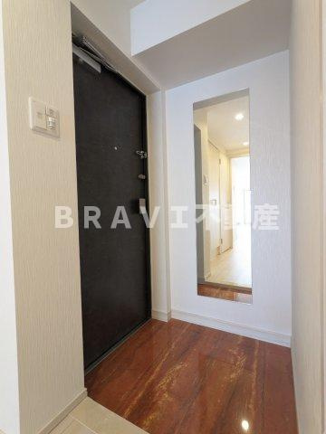 プレジオ鎗屋町 BRAVI不動産の玄関|【プレジオ鎗屋町】