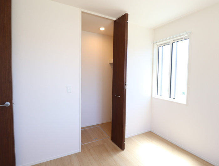 熊本市東区小山４丁目のアパートの収納