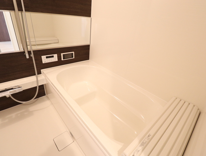 熊本市東区小山４丁目のアパートの浴室